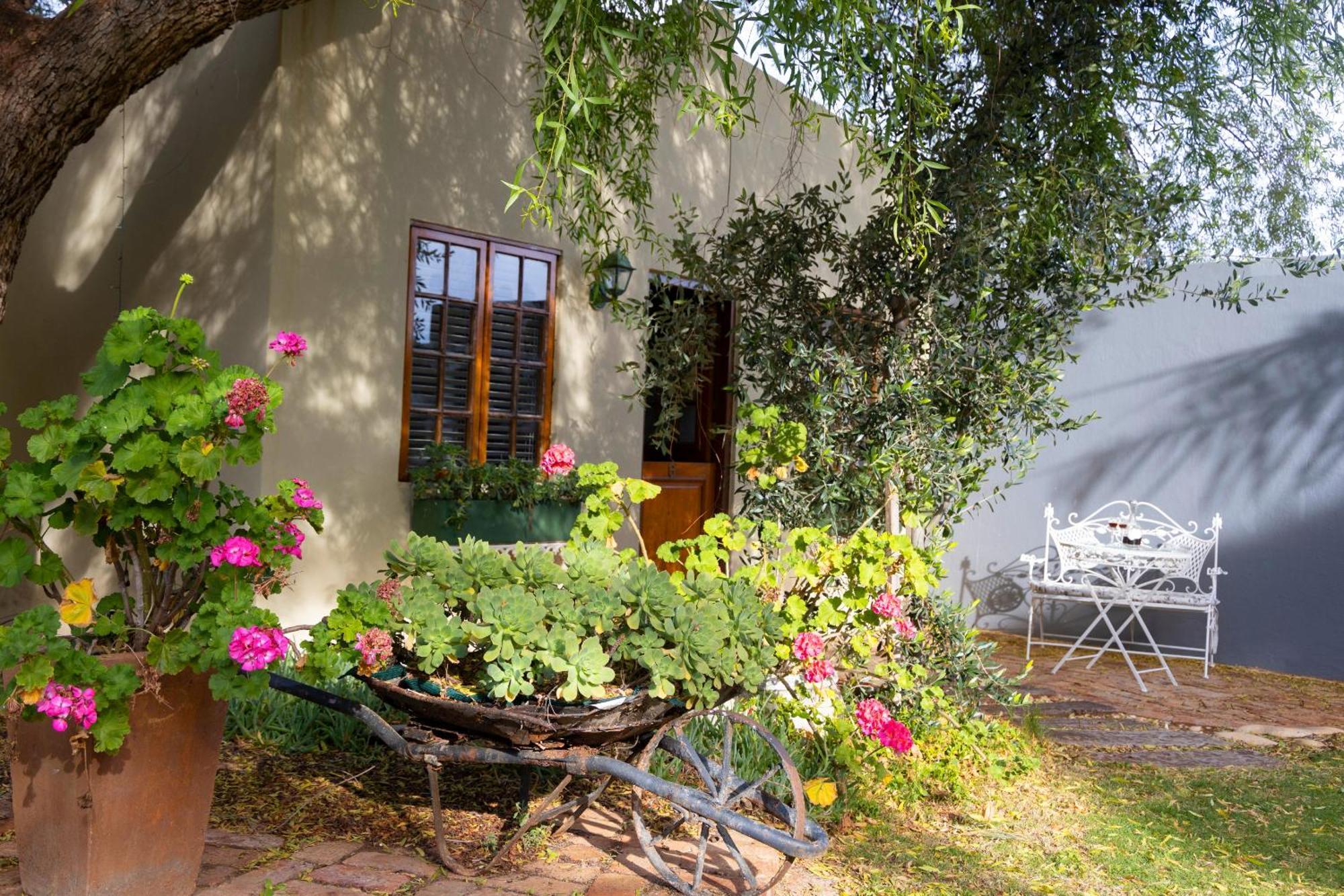 Thylitshia Villa Country Guest House Оудсхорн Экстерьер фото